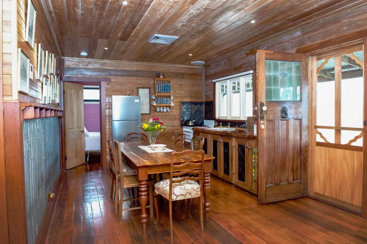Colby Cottages, Wooragee Near Beechworth ภายนอก รูปภาพ